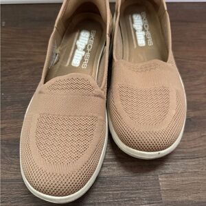 Skechers Women's Brown Slip-On Flats